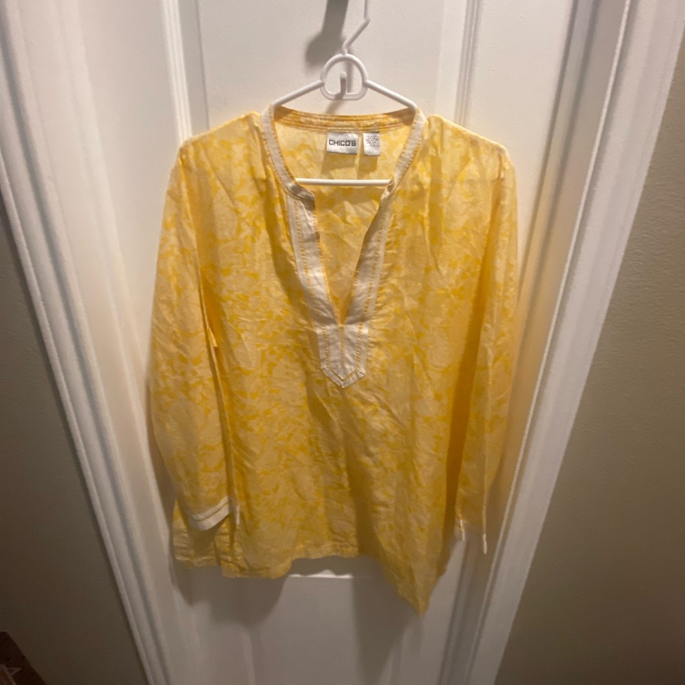 Chico’s yellow with white trim silk blouse. Size L (2). Excellent condition.